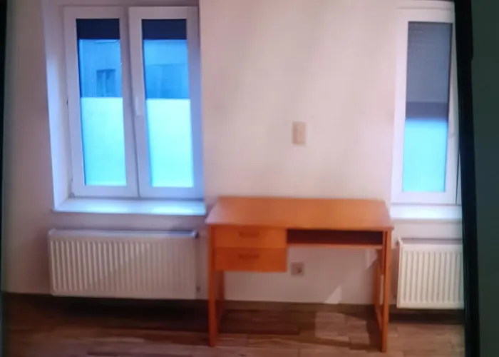 Nke Romeo Lägenhet Liège